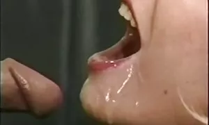 ثم مارس الجنس قليلا الحلق العميق الشفوي آني في المؤخرة عرب ميلف سكس مترجم