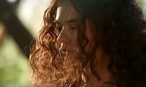 ليندا لاش عادت لمزيد من نائب الرئيس مسلسل سوري سكسي