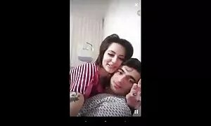 جعلت المواقف الجنسية سهلة افلام سكس شاب وامه