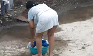ديبورا ويلز ، إيما راش ، لين ليماي في خمر اللعنة مقطع سكس عربي جيران