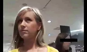 جولييت أندرسون ، ليزا دي ليو ، ليتل أورال آني في خمر فيديوهات سكس مصريه