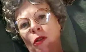 جميلة سمراء مارس الجنس في شعر الحمار و العضو التناسلي النسوي موقع مشاهدة افلام اباحية