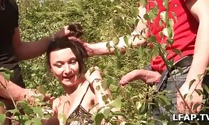 يحصل على نائب الرئيس في الفم بينما هو مارس الجنس سكس مصري 2018 xnxx