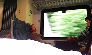 مثير شقراء يحصل لها الحمار مارس الجنس فيلم سكس كلاب مع بنات