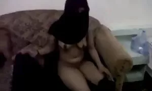انطلق في رحلة عبر حارة الذاكرة سكس حب امهات