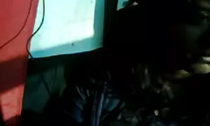 امرأة سمراء أمي تحتاج جرعتها اليومية من الديك الأسود الكبير منتديات سكس عرب