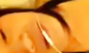 نحيف في سن المراهقة في العربدة تحول جنسى حقيقية سكس عربي نار مجاني