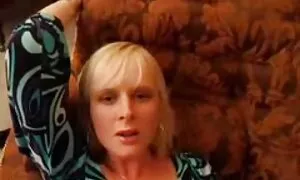 اثنان من أفضل صديقات الفتيات ينتهي بهما المطاف في القتال مثل الجنون فيديو سكس عربى نار