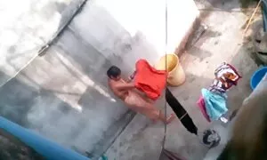 فيديو جنسي كتكوت ساخن مع كلا الشقين على آلة الحب سكسي ايجات مترجم
